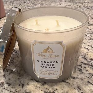 Bath & Body Works: 14.5 Oz 3-Wick Candle: Cinnamon Spiced Vanilla